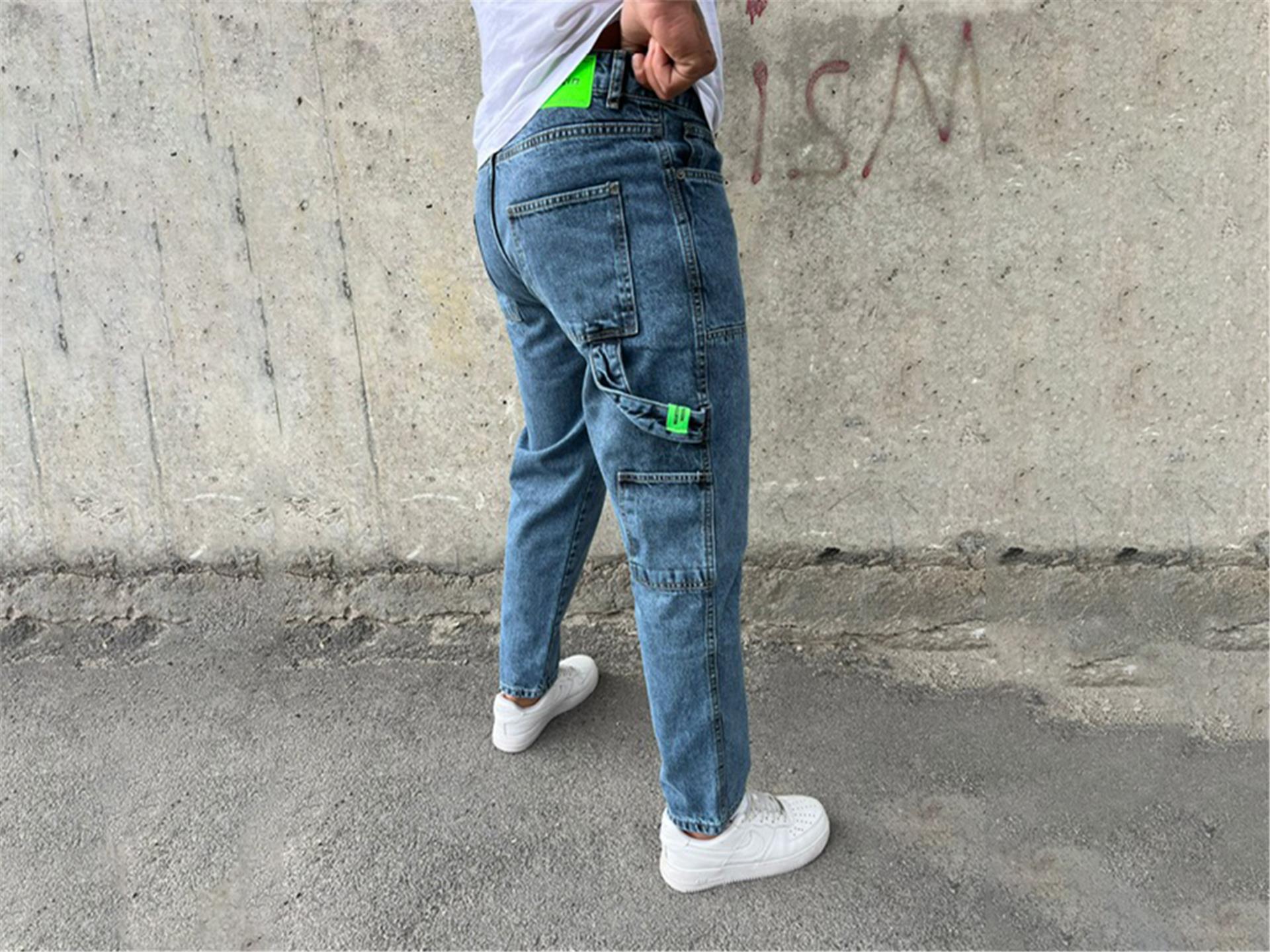 3006