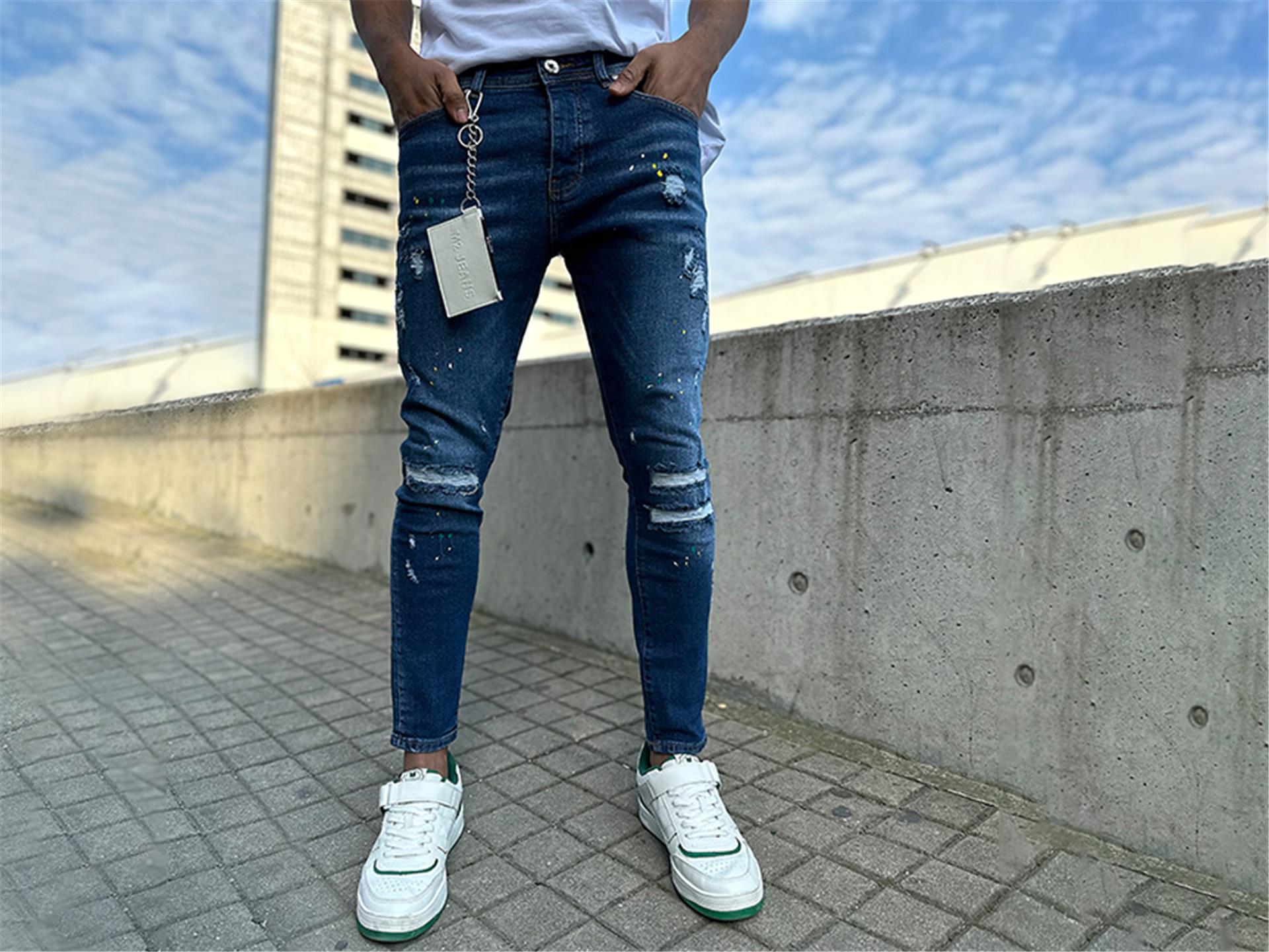 1021
